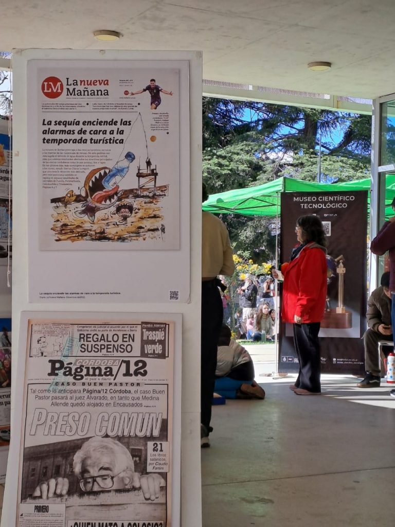 Exposición 40 tapas de la democracia